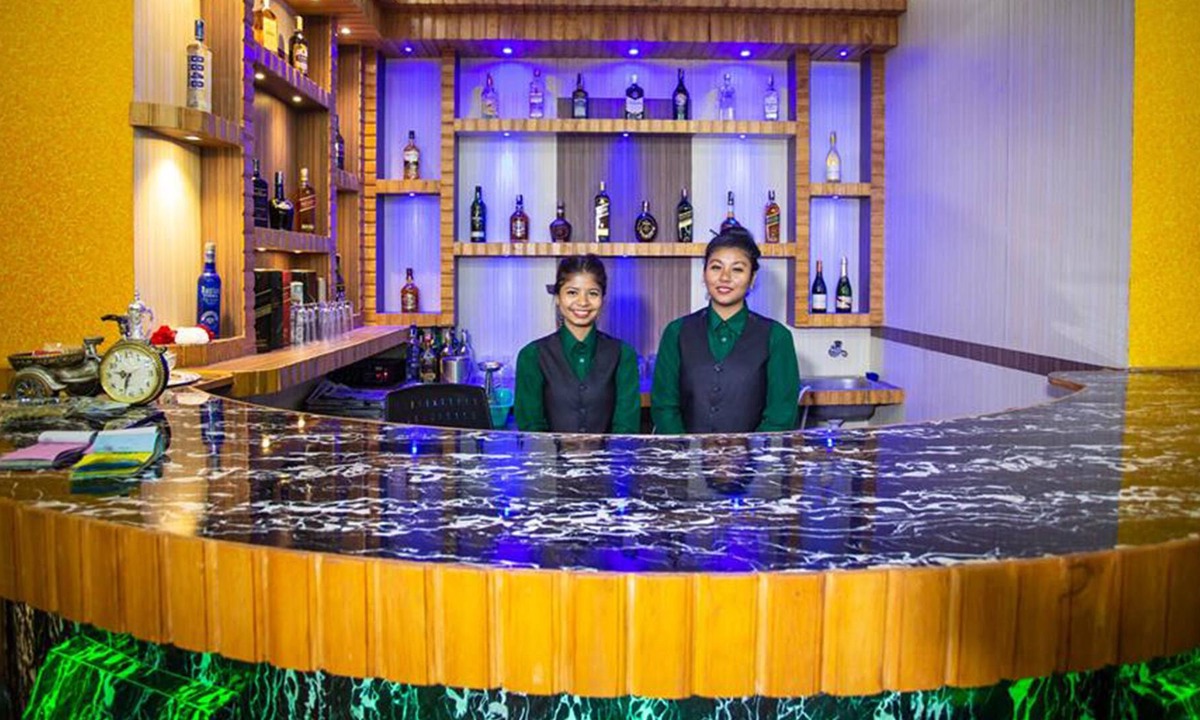 Devachuli Hotel | Riverside Green House Resort