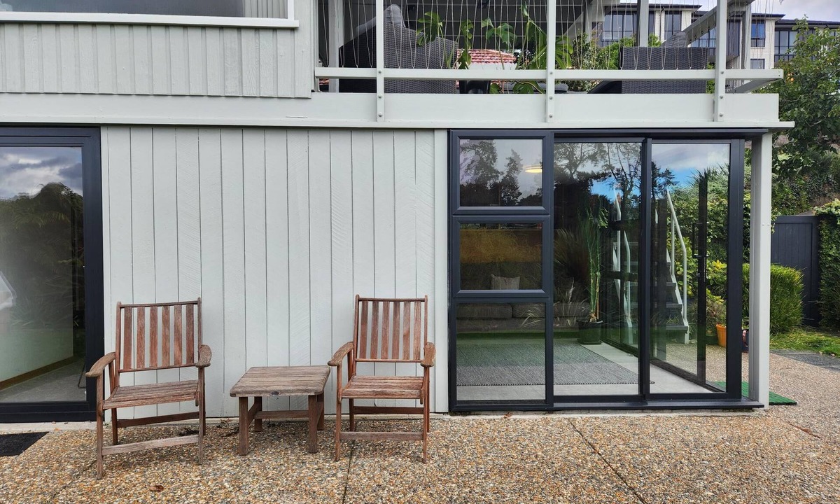 Hamilton North Cottage | Riverside Hideout - Hamilton Downstairs Unit
