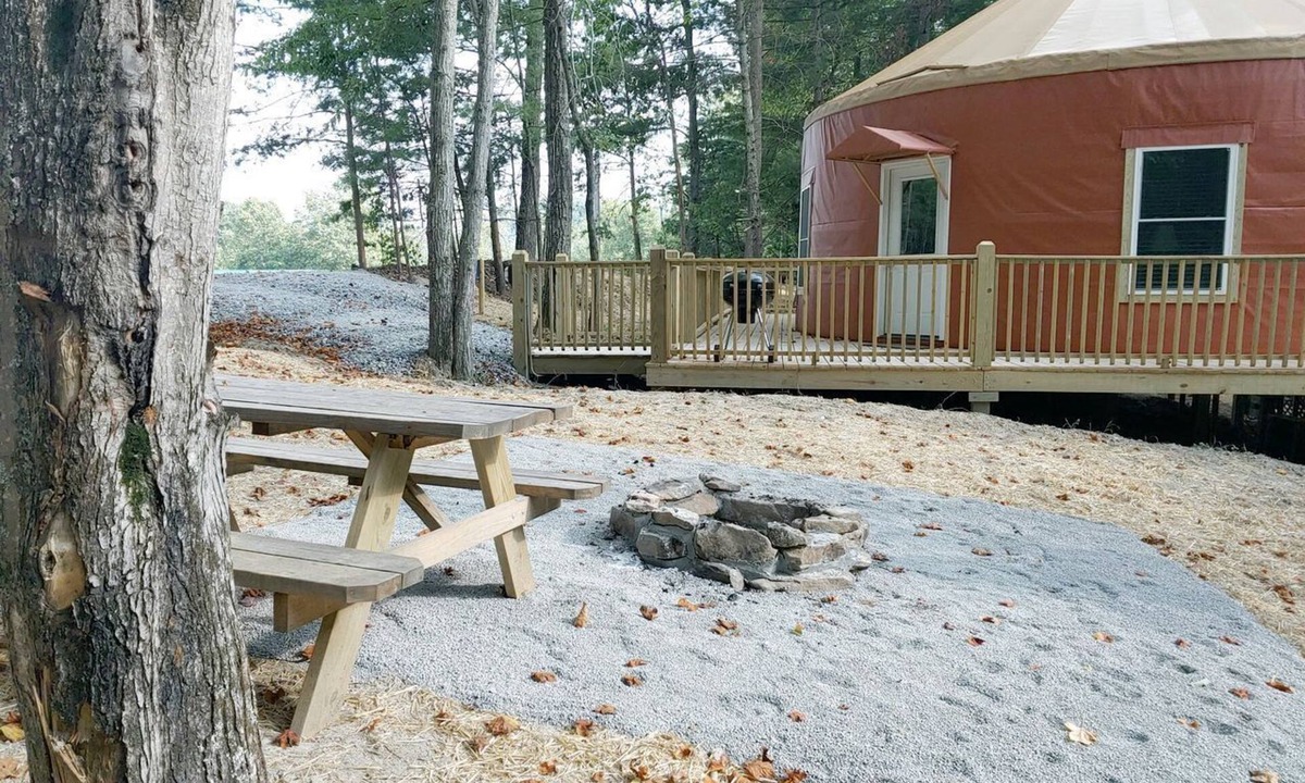 Glen Lyn Cabin | Riverside Mongolian Yurt Glamping Retreat for Six in Virginia