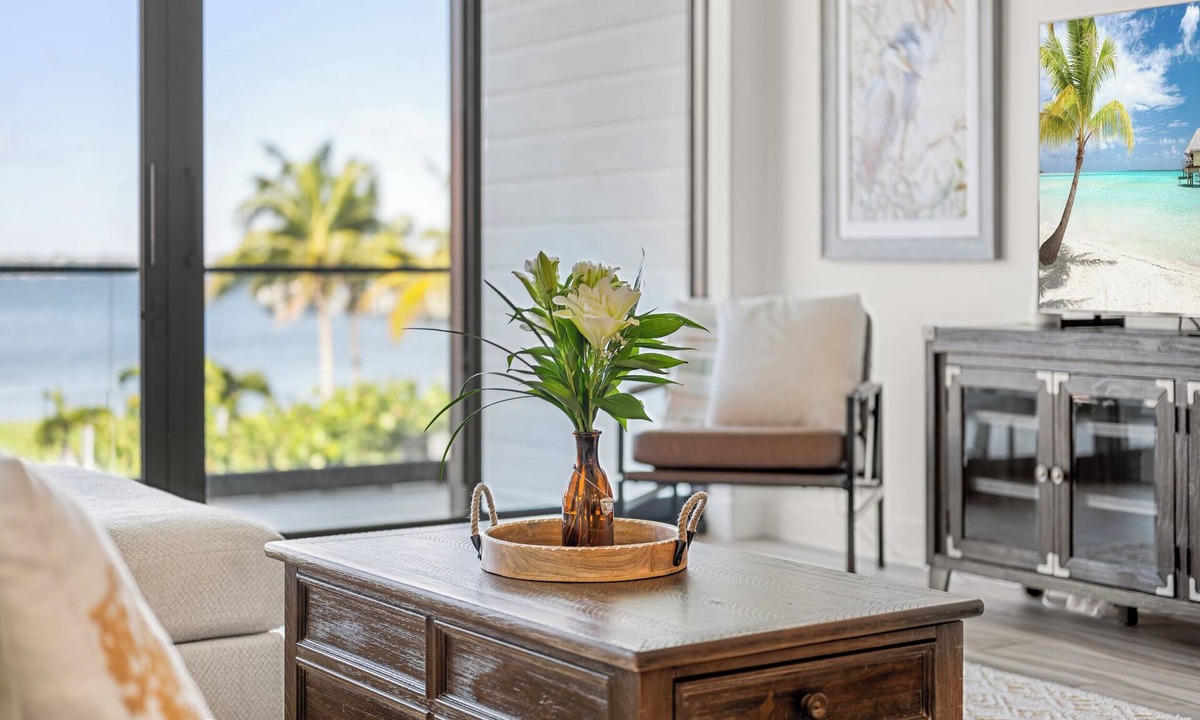 Melbourne Beach Apartment | Riverside Paradise