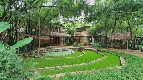Hoi An Apartment | Riverside Retreat in Nature, 10min to Old Town