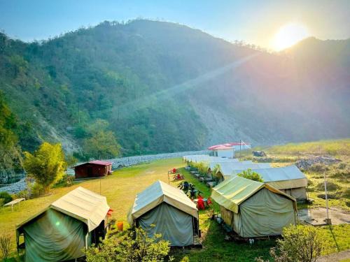 Sirala Bed & Breakfast | Riverstone Camps and Resorts