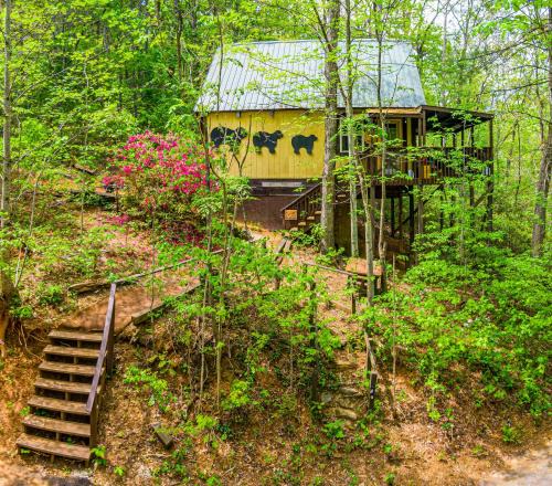 Helen House | Riverview Cabin