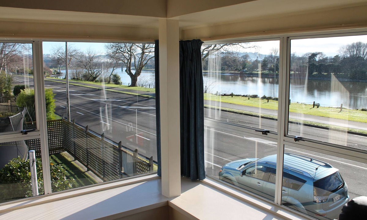 Whanganui Hotel | Riverview Motel