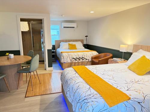 Chelan Hotel | Riverwalk Park Inn