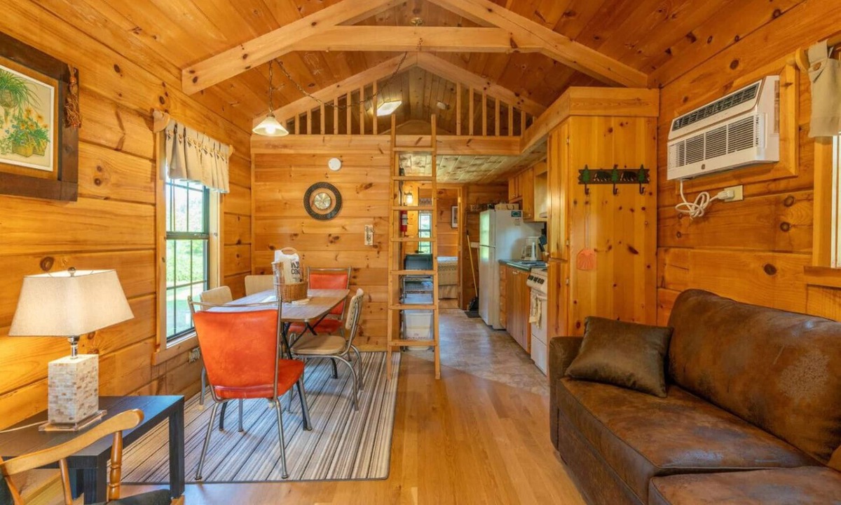 Big Bend Township House | Riverwoods Cabin, Chippewa River