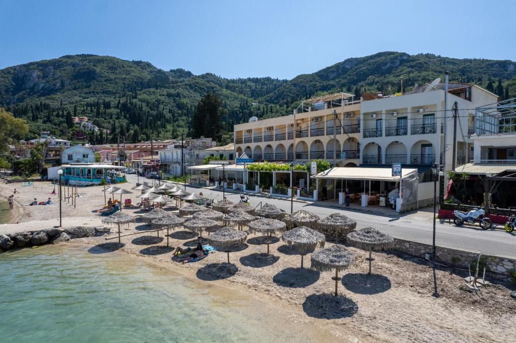 Benitses Hotel | Riviera Seaside Hotel by Estia