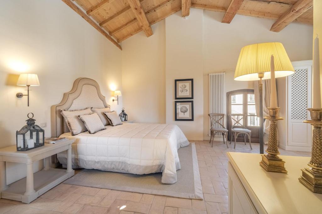 Pistoia Bed & Breakfast | Rivo della Corte