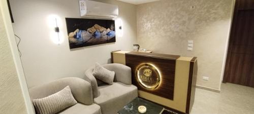 Kafrat al Jabal Apartment | Riyana pyramids in