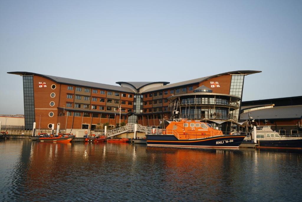 Poole Hotel | RNLI College