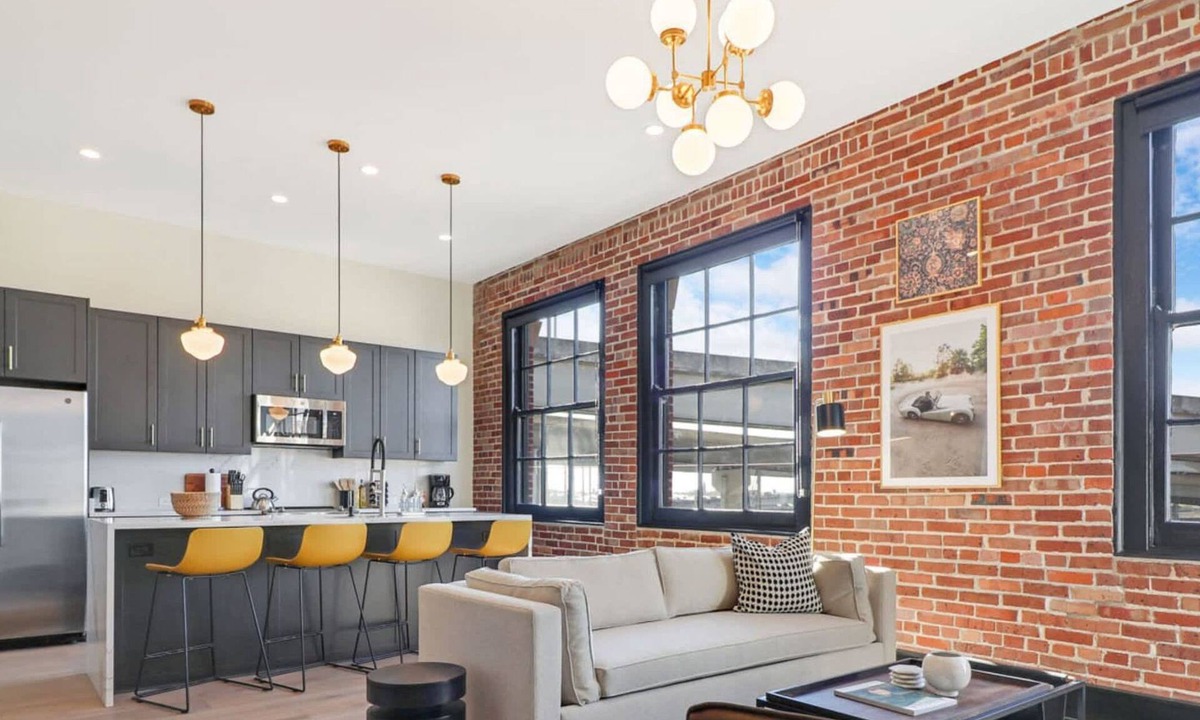 Arts/Warehouse District House | Roami at The Lola | Near Bourbon St. | 3 Bedroom