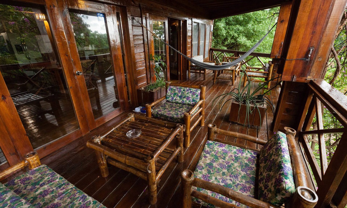 Antoneys Cay Bed & Breakfast | Roatan Bed & Breakfast Apartments