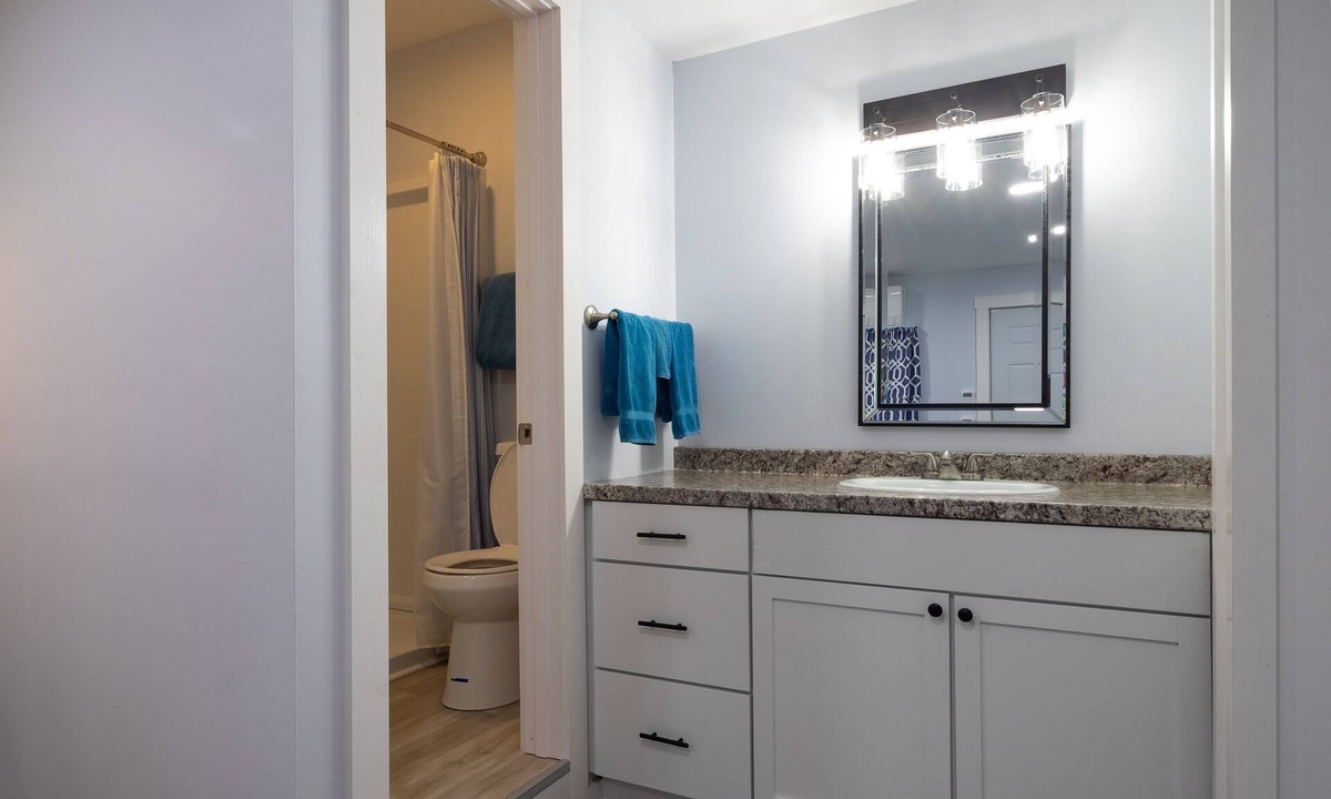 Salsbury Cove Hotel | Robbins Motel