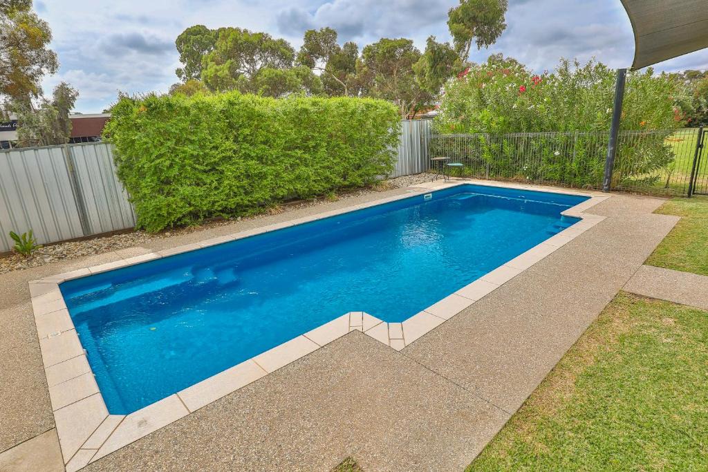 Robinvale Hotel | Robinvale Bridge Motel