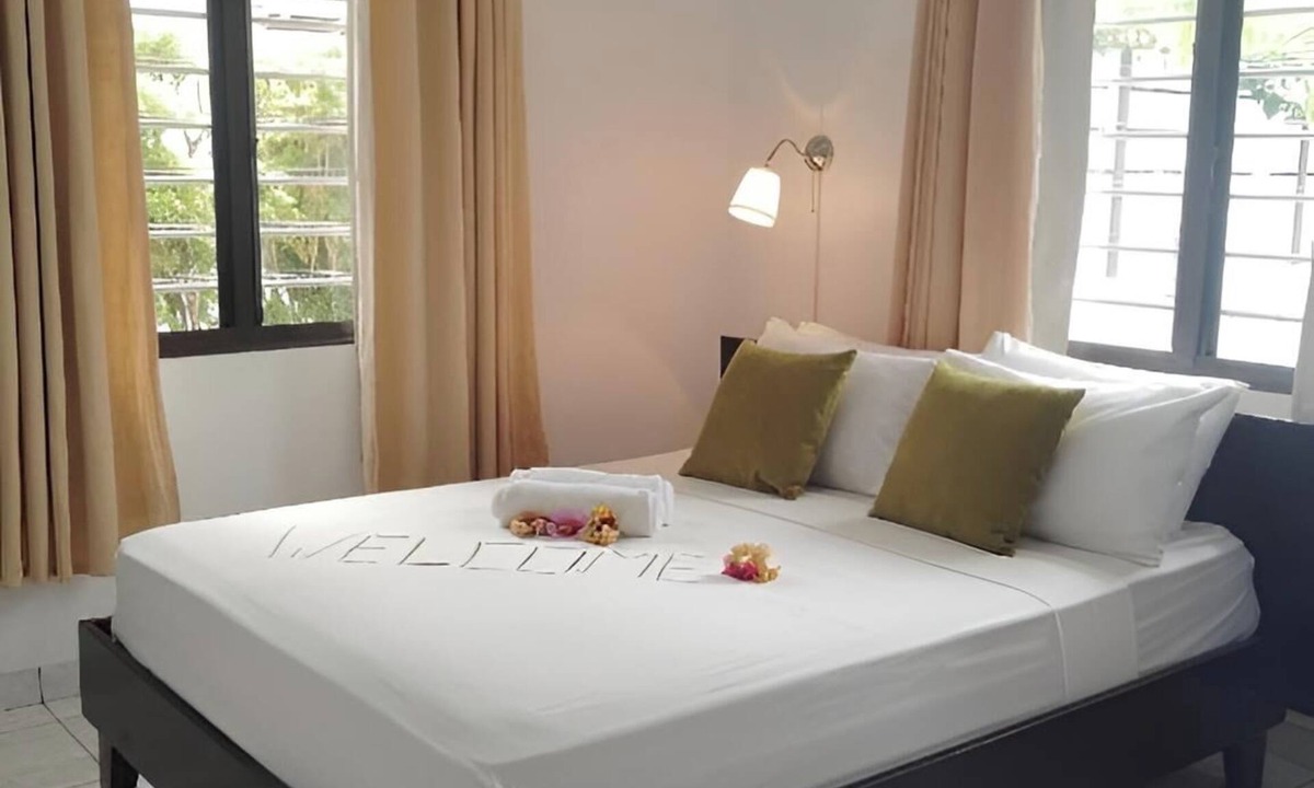 Amitie House | Roche Kerlan Apartments