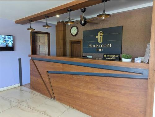 Talipparamba Hotel | Rockmont Inn