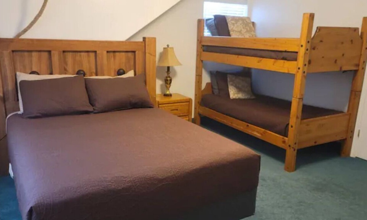 Hildale House | Rockmoore "Plateau" Level