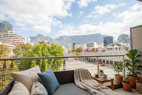 Cape Town City Centre Apartment | Rockwell 304