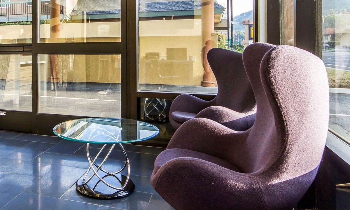 Martinez Hotel | Rodeway Inn