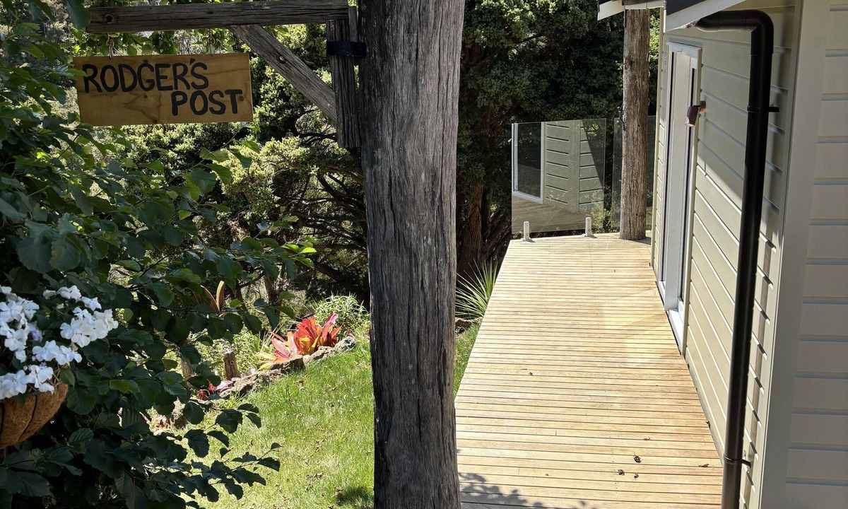 Parua Bay Cottage | Rodgers Post - peace, elevation, water, mountains, bush -beautiful