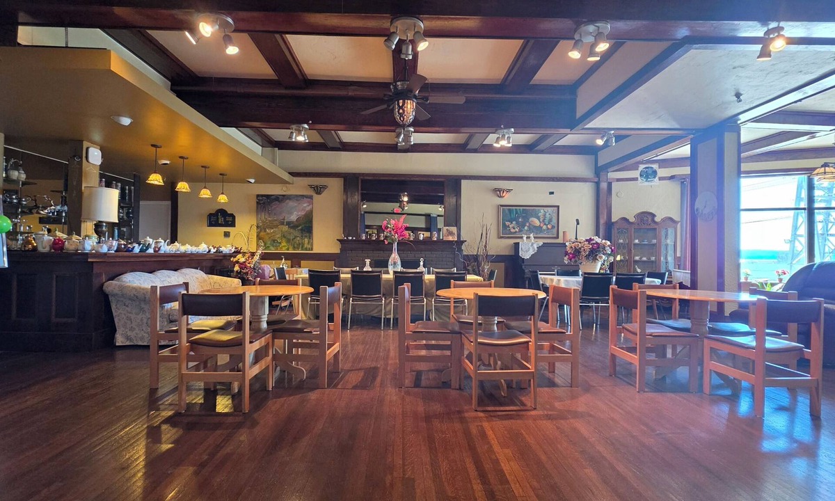 Powell River Hotel | Rodmay Heritage Hotel