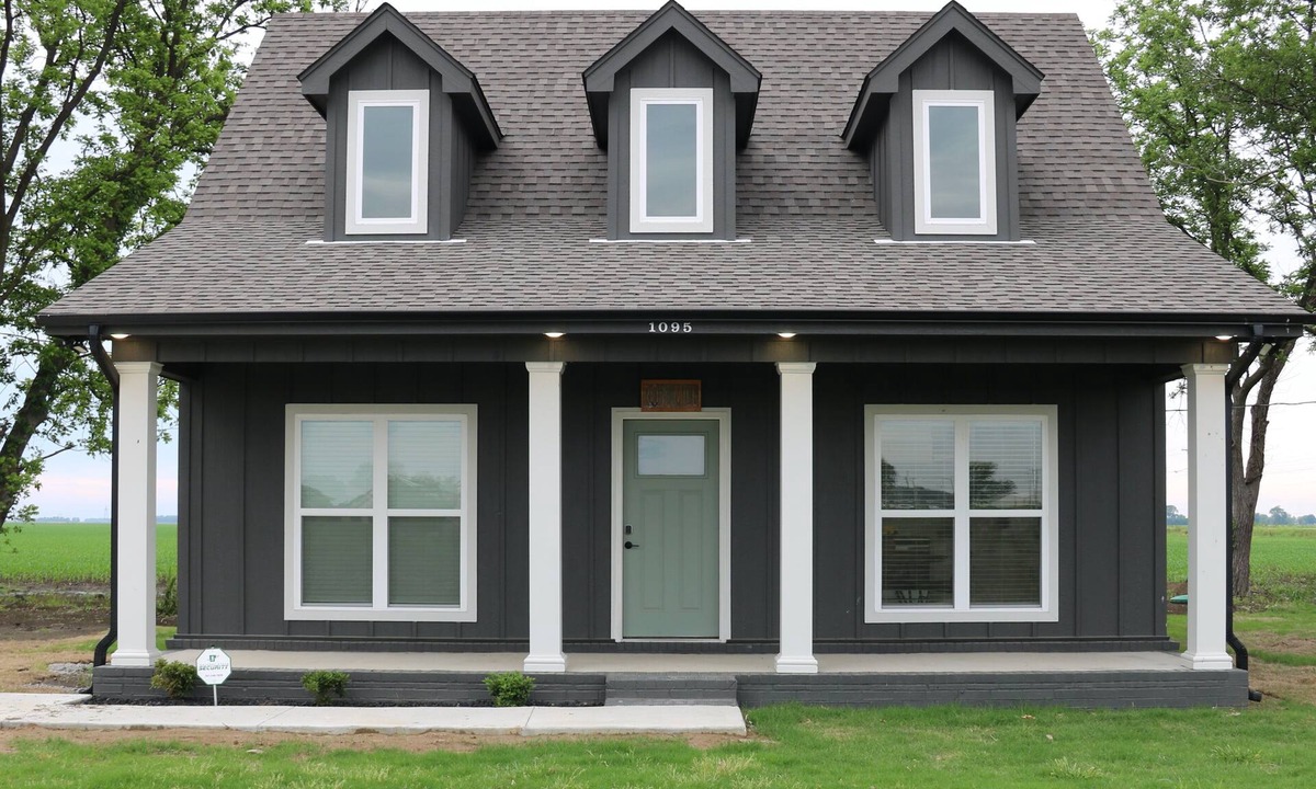 Osceola House | Roll Mill, Steel Bend Guest Houses: Roll Mill