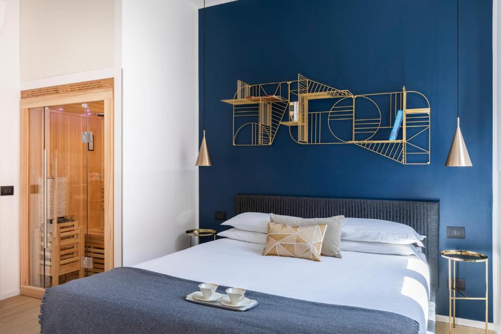 Rione VII Regola Apartment | ROMAC Trinity - 3bdr apartment with Sauna & Jacuzzi in Campo de Fiori