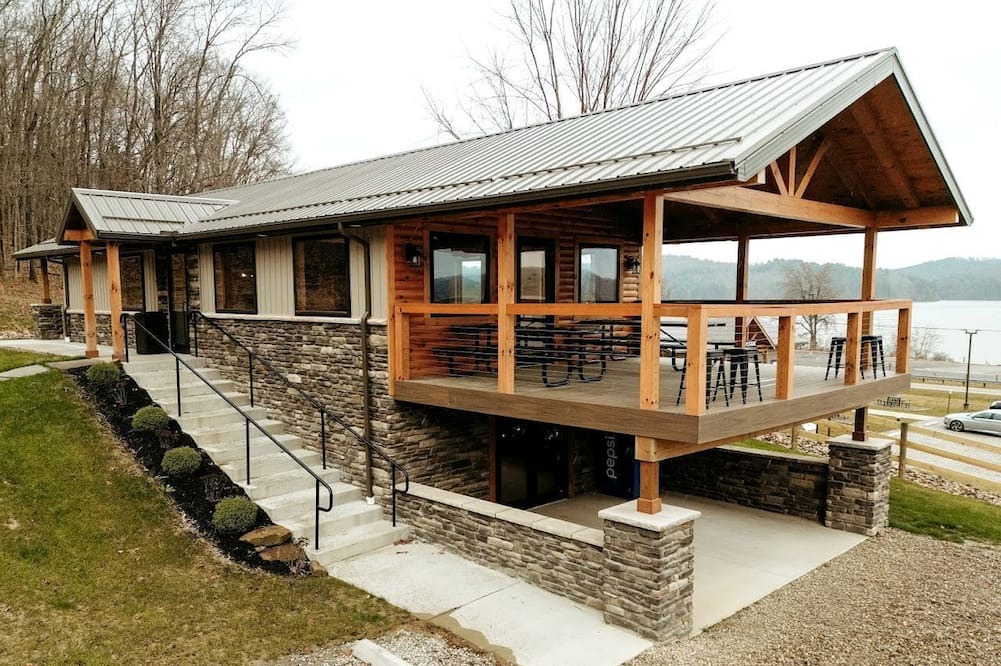 Scio Cabin | Romantic A-frame Cabin Ideal for Two by Tappan Lake in Ohio