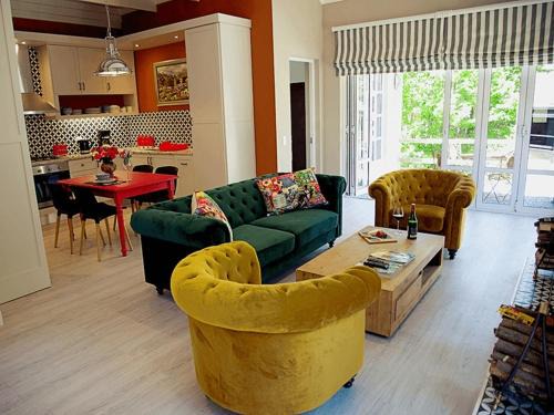 Hogsback House | Romantic Boutique Cottage in upper Hogsback
