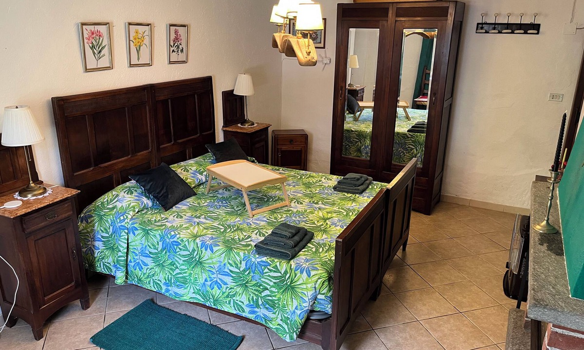 Castellero Apartment | Romantic Cascina with fireplace and Jacuzzi