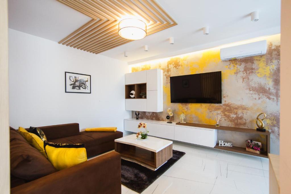 Oradea Apartment | Romantic getaway at West Residence