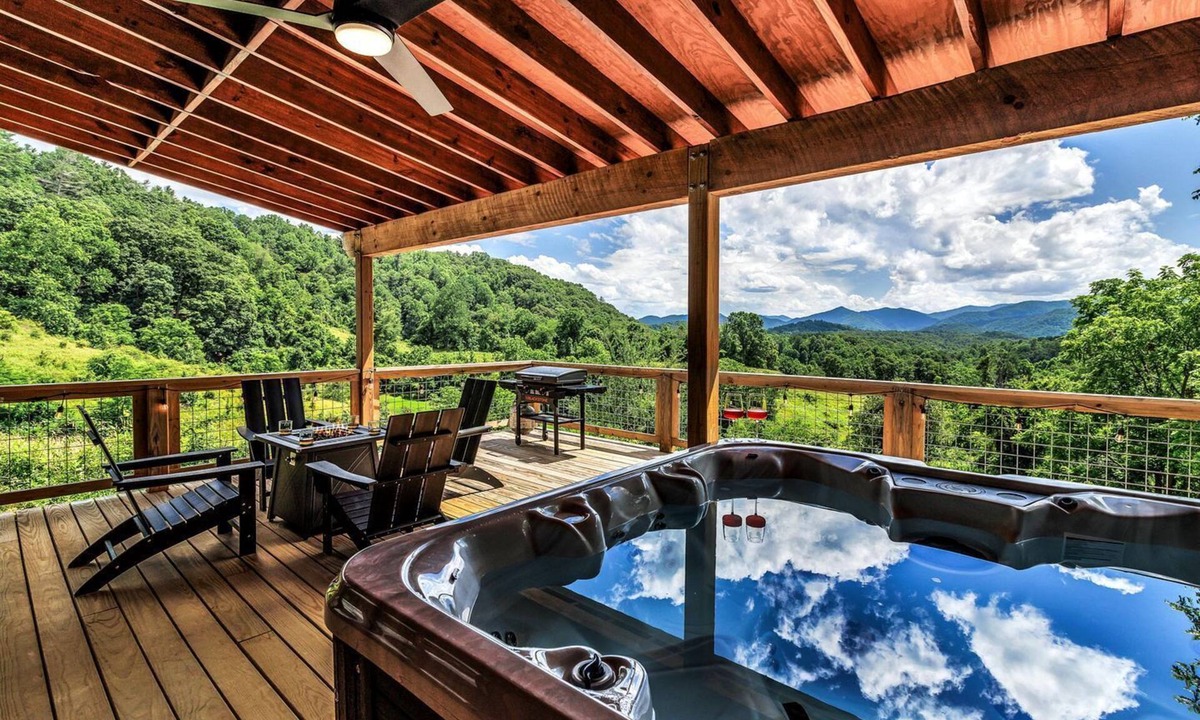Marshall House | Romantic Mountain Retreat with Hot Tub and Panoramic Views Near Marshall, NC