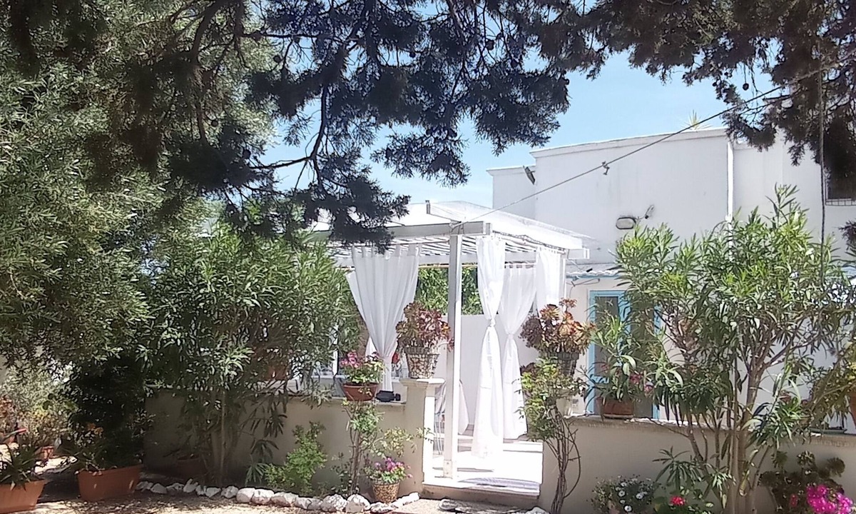 Carovigno Cottage | Romantic Trullo for 2 sea view pool,peaceful garden rustic authentic Puglia