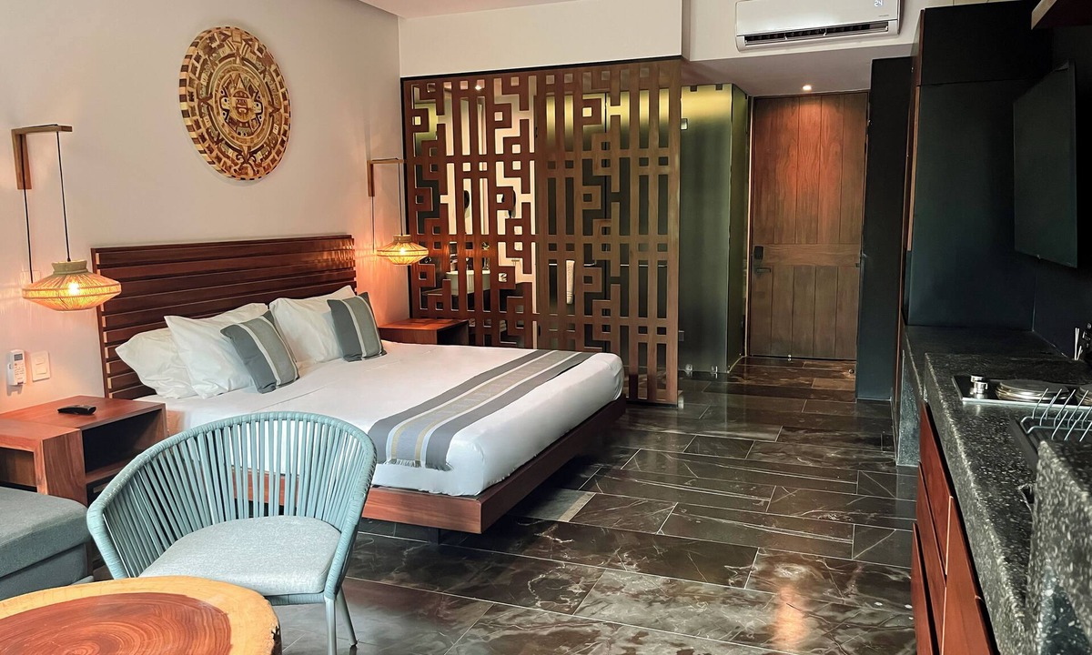 Tulum City Center Apartment | Romantic Tulum Jungle Escape - Plunge Pool - Summer Discount