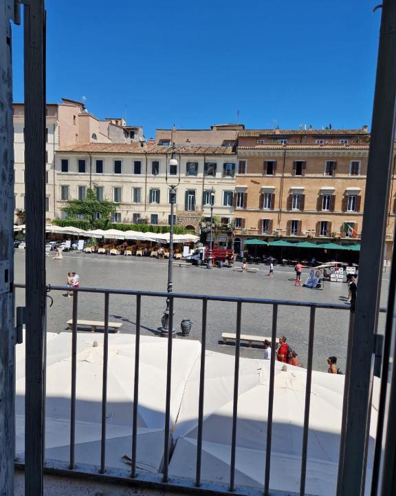Rione VI Parione Apartment | Rome Best View Charming Apartment