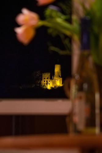 Schriesheim Apartment | Rooftop 85qm - Burgblick - nahe Heidelberg - Loggia - Büro - Klima