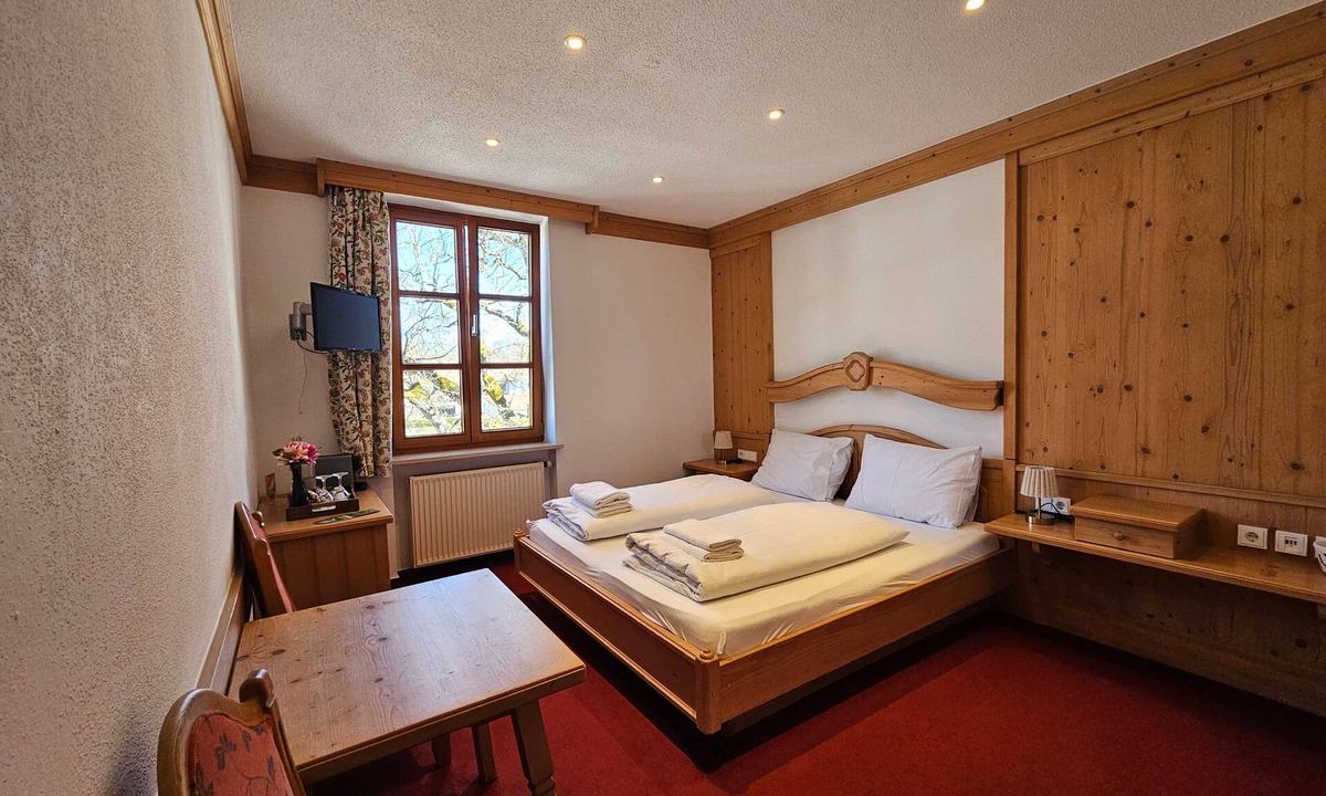 Seefeld Apartment | Room 11 Standard Double Room with Wi-Fi
