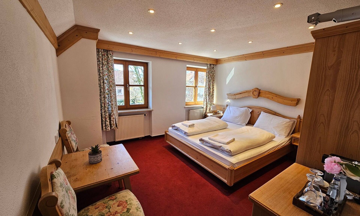 Seefeld Apartment | Room '15 Double Room' with Wi-Fi