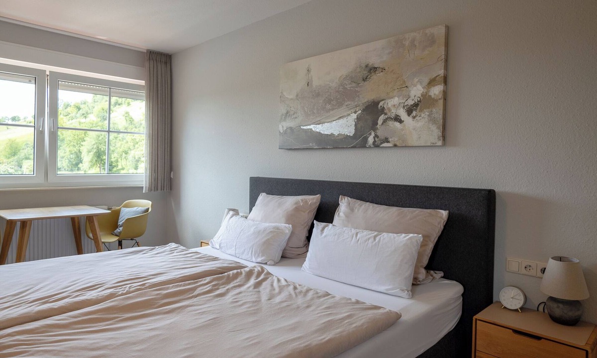 Rangendingen Apartment | Room 4 - Comfort double room with mountain view