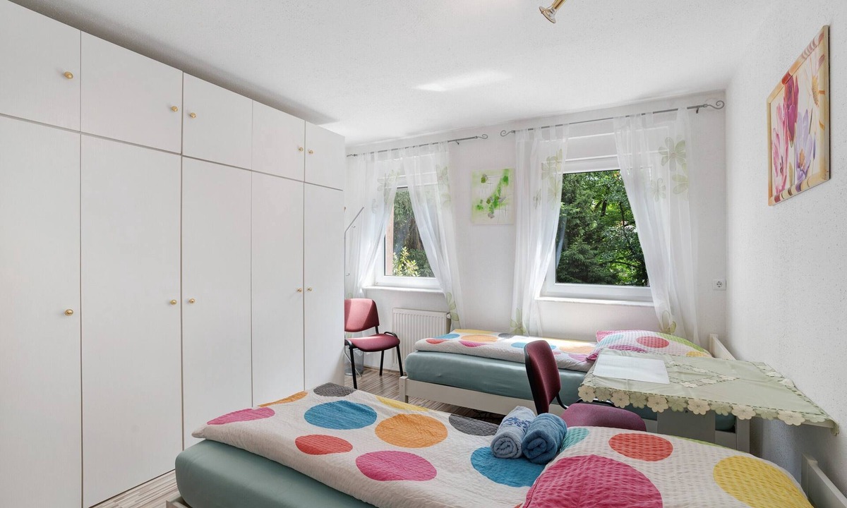 Baden-Baden Apartment | Room 7 with Shared Terrace and Wi-Fi