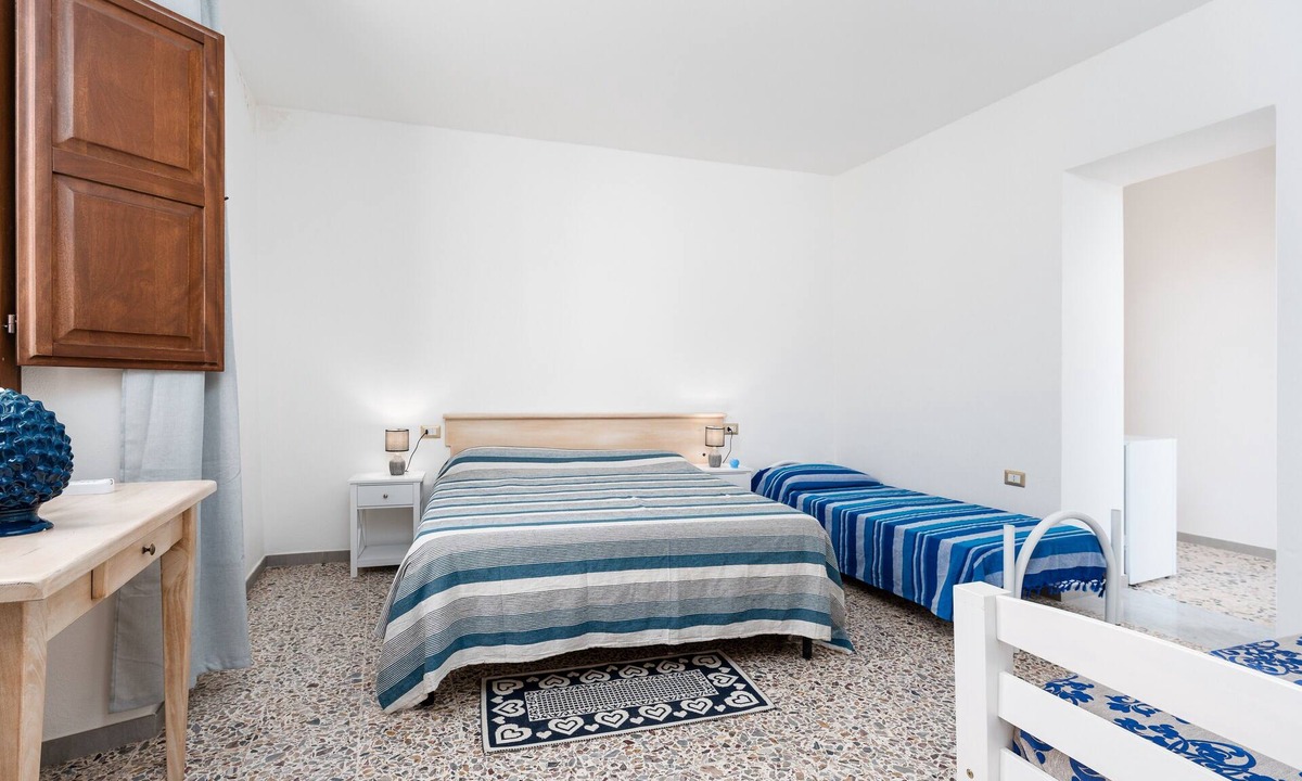 Loculi Apartment | Room 'Camera 1D' with Shared Terrace