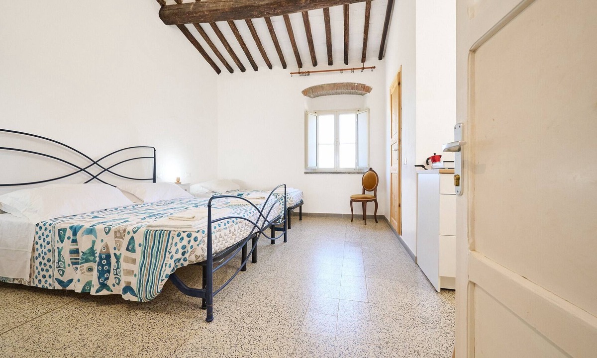 Riotorto Apartment | Room 'Camera 3 - Del Ponti' with Shared Garden and Wi-Fi