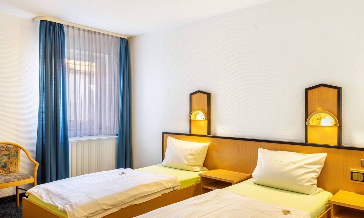 Friedewald Apartment | Room 'Doppelzimmer' with Wi-Fi