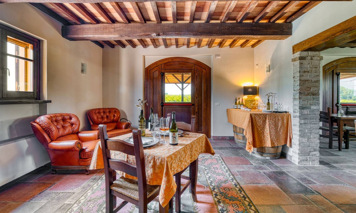 Pietrauta Apartment | Room 'Esimio' with Shared Garden, Wi-Fi and Air Conditioning