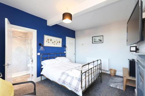 Hillsborough House | Room from Home, Private Ensuite Spacious Room