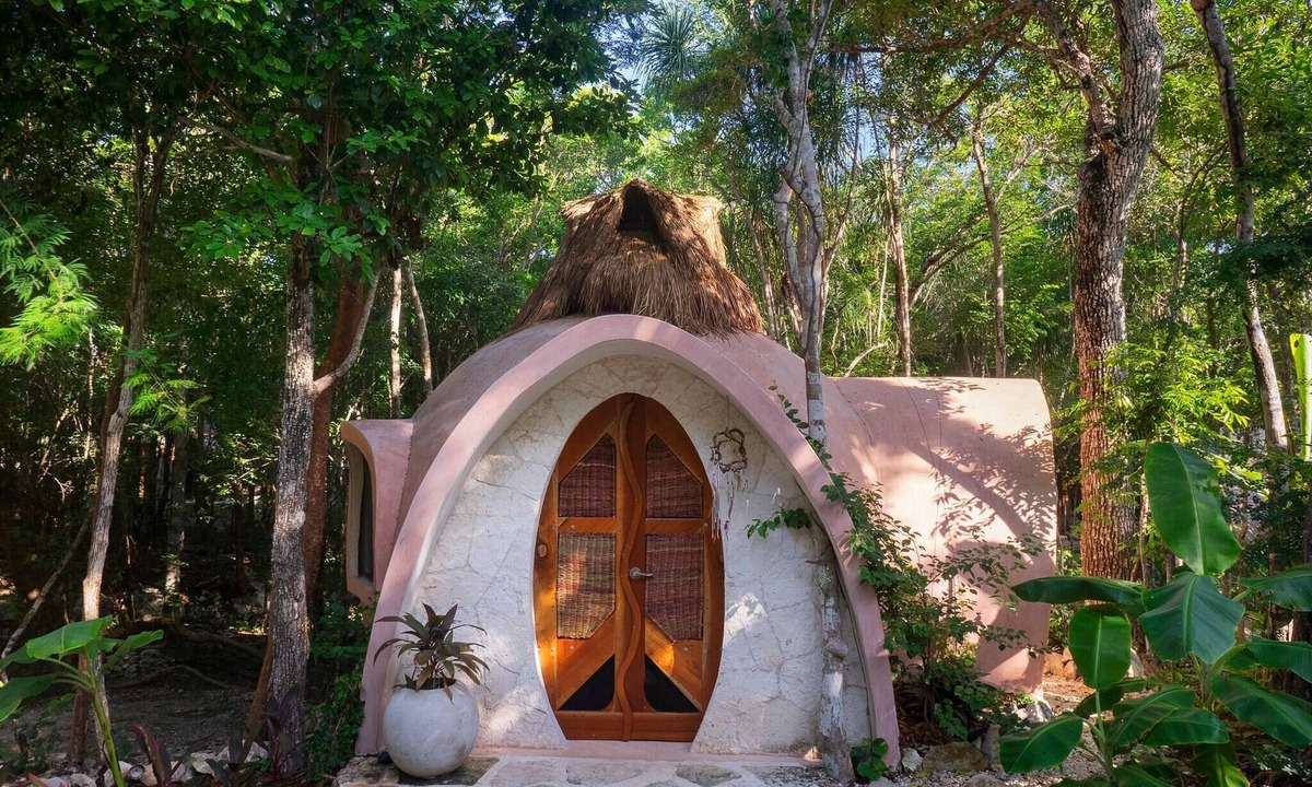 Soliman Bay Cabin | Room-unique Jungle Dome Ik
