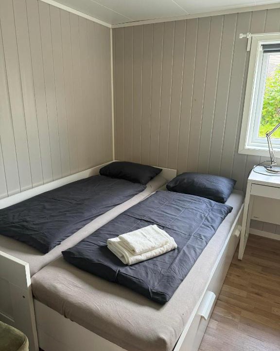 Tromso House | Room with shared kitchen and bathroom nr 2