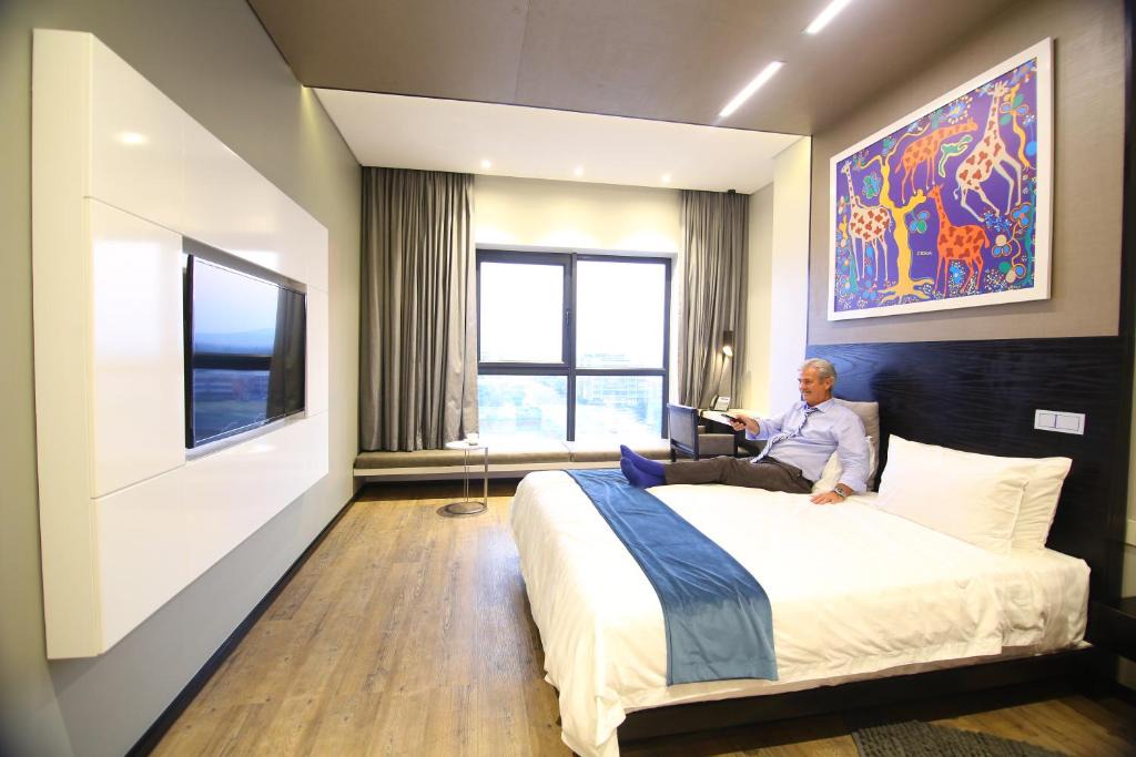 Gaborone Hotel | Room50Two