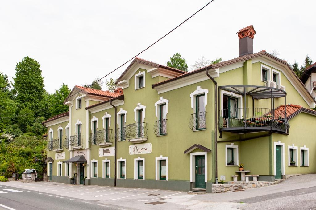 Pivka Hotel | Rooms Herman