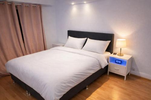 Bottmingen House | Rooms4Rent
